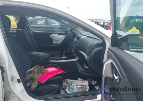 2015 Nissan Altima 2.5 S from USA, damaged, VIN 1N4AL3AP9FC228486